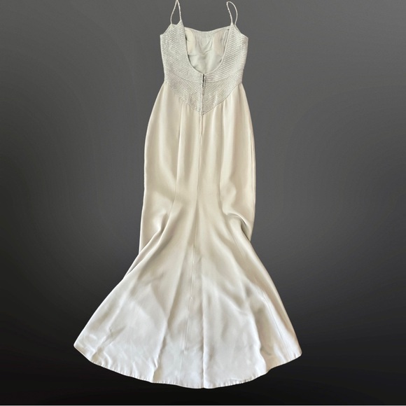 VINTAGE 1990s Stephen Yearick gown & bolero in light silver - Picture 5 of 15